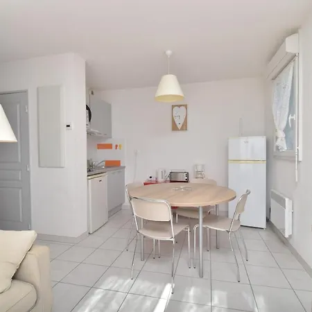 T2 Cap Camargue Avec Piscine