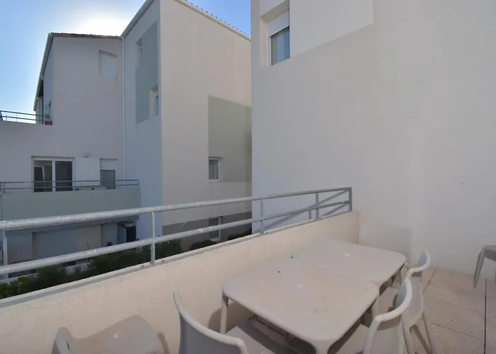 Appartement T2 Cap Camargue Avec Piscine Le Grau-du-Roi